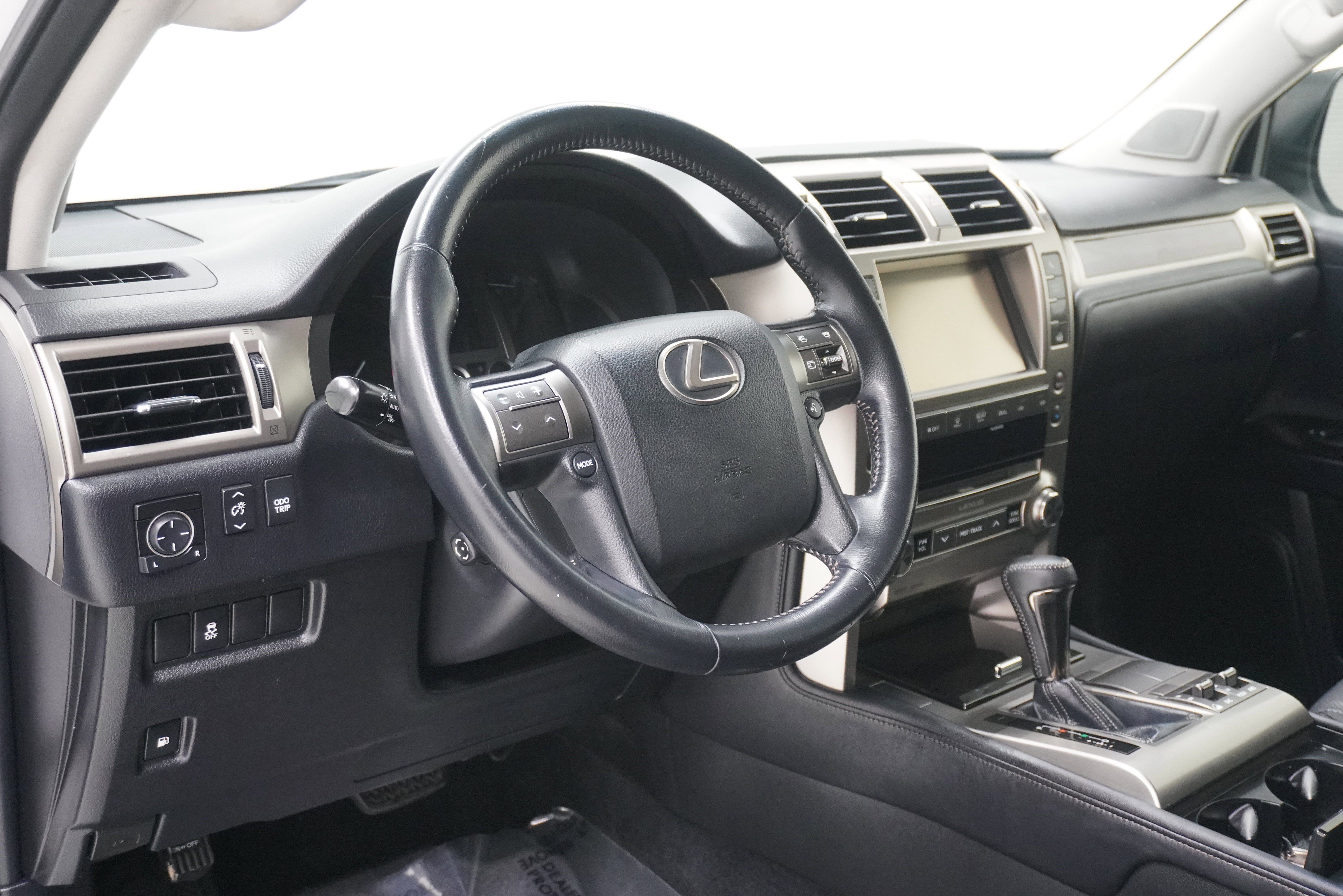 Used 2014 Lexus GX 460 AWD/4WD image 10