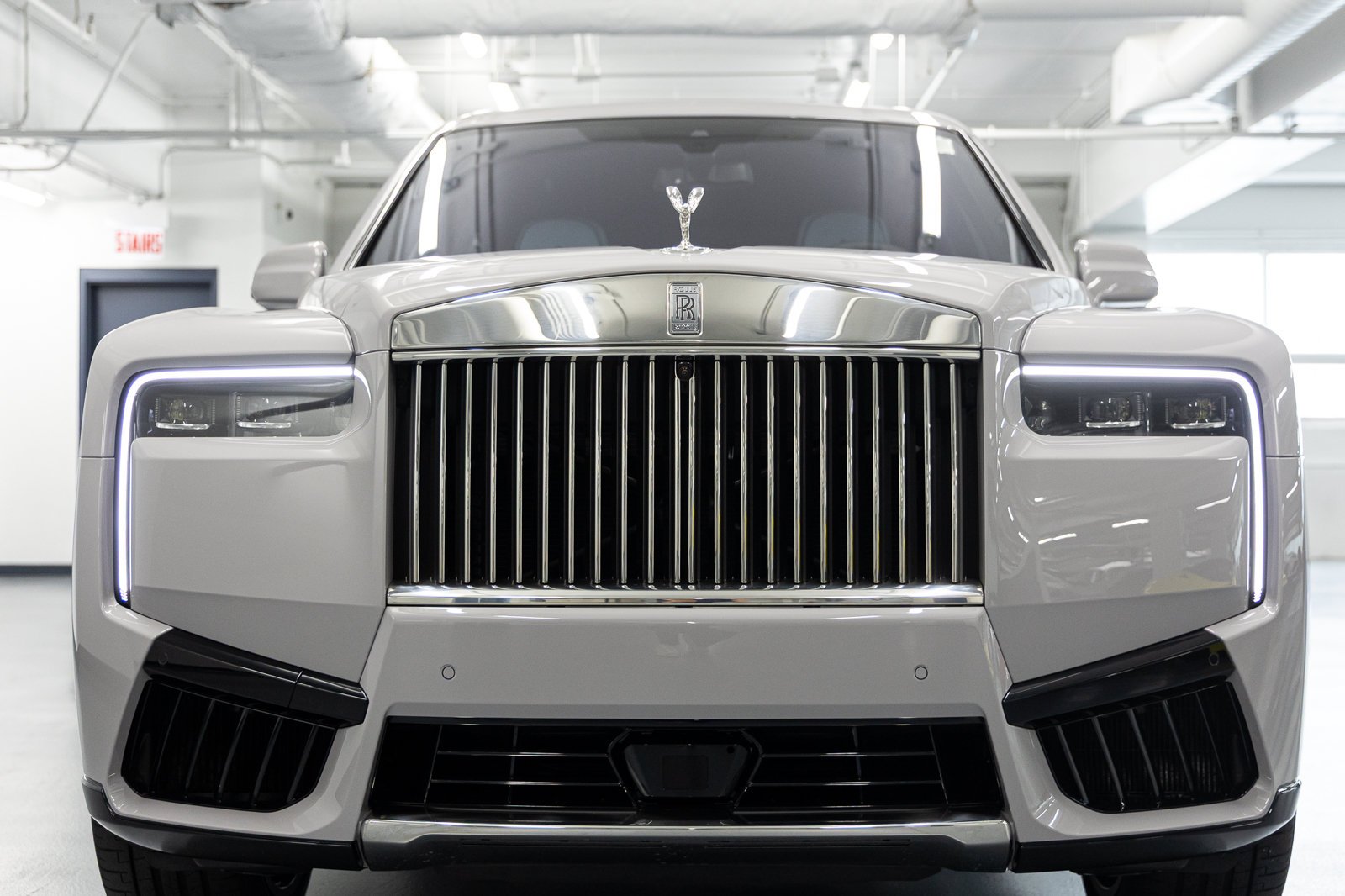 New 2027 Rolls-Royce Cullinan AWD/4WD image 11
