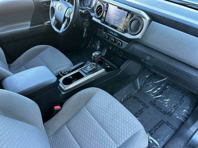 Used 2022 Toyota Tacoma SR5 image 17