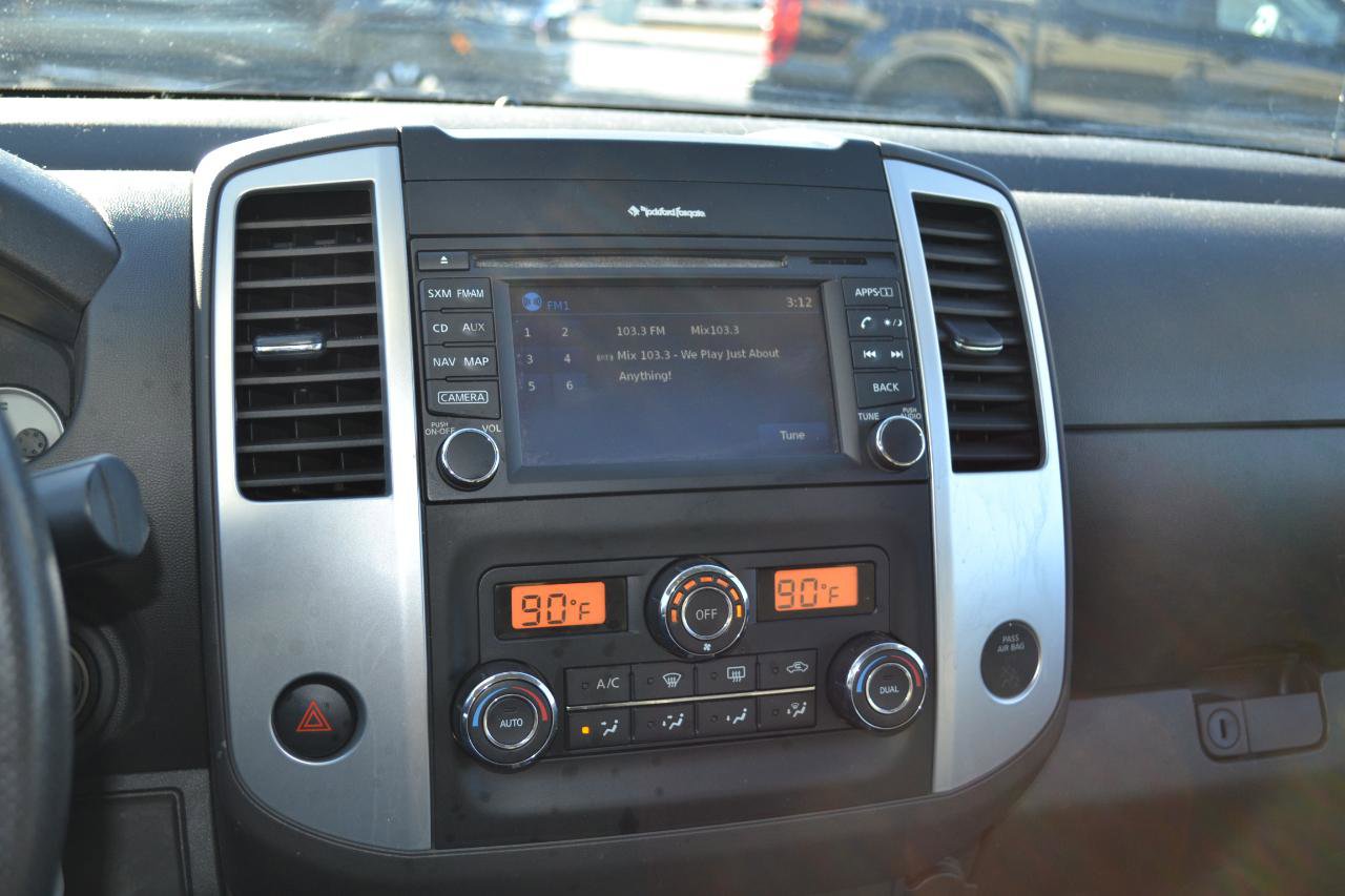 Used 2016 Nissan Frontier PRO-4X w/ Pro-4x Luxury Package image 18