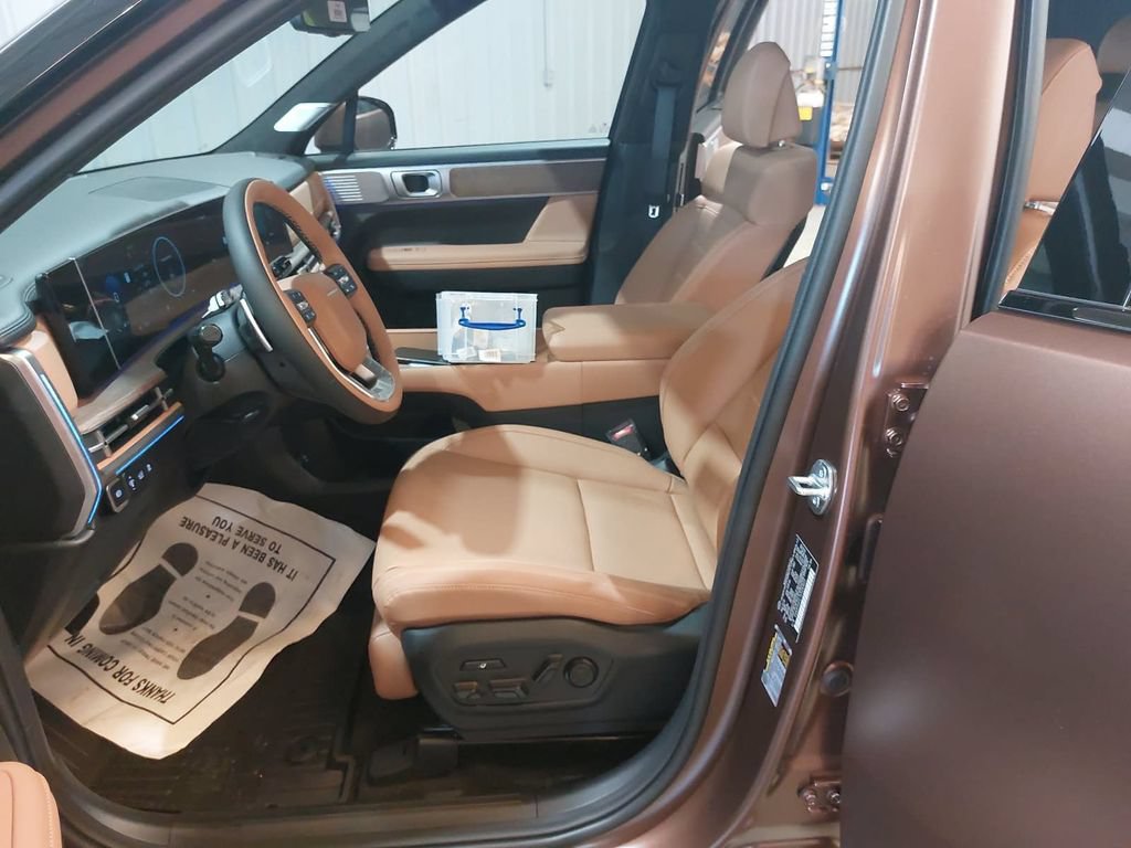 New 2027 Hyundai Santa Fe Calligraphy FWD image 16