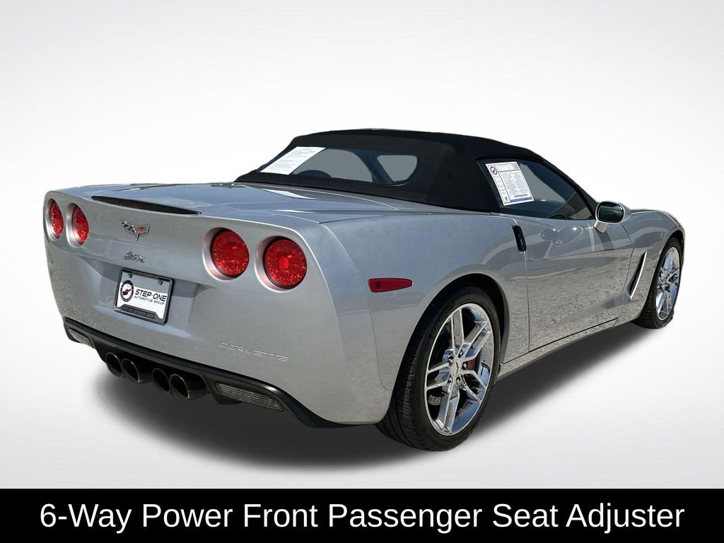 Used 2010 Chevrolet Corvette Convertible w/ Preferred Equipment Group RWD image 7