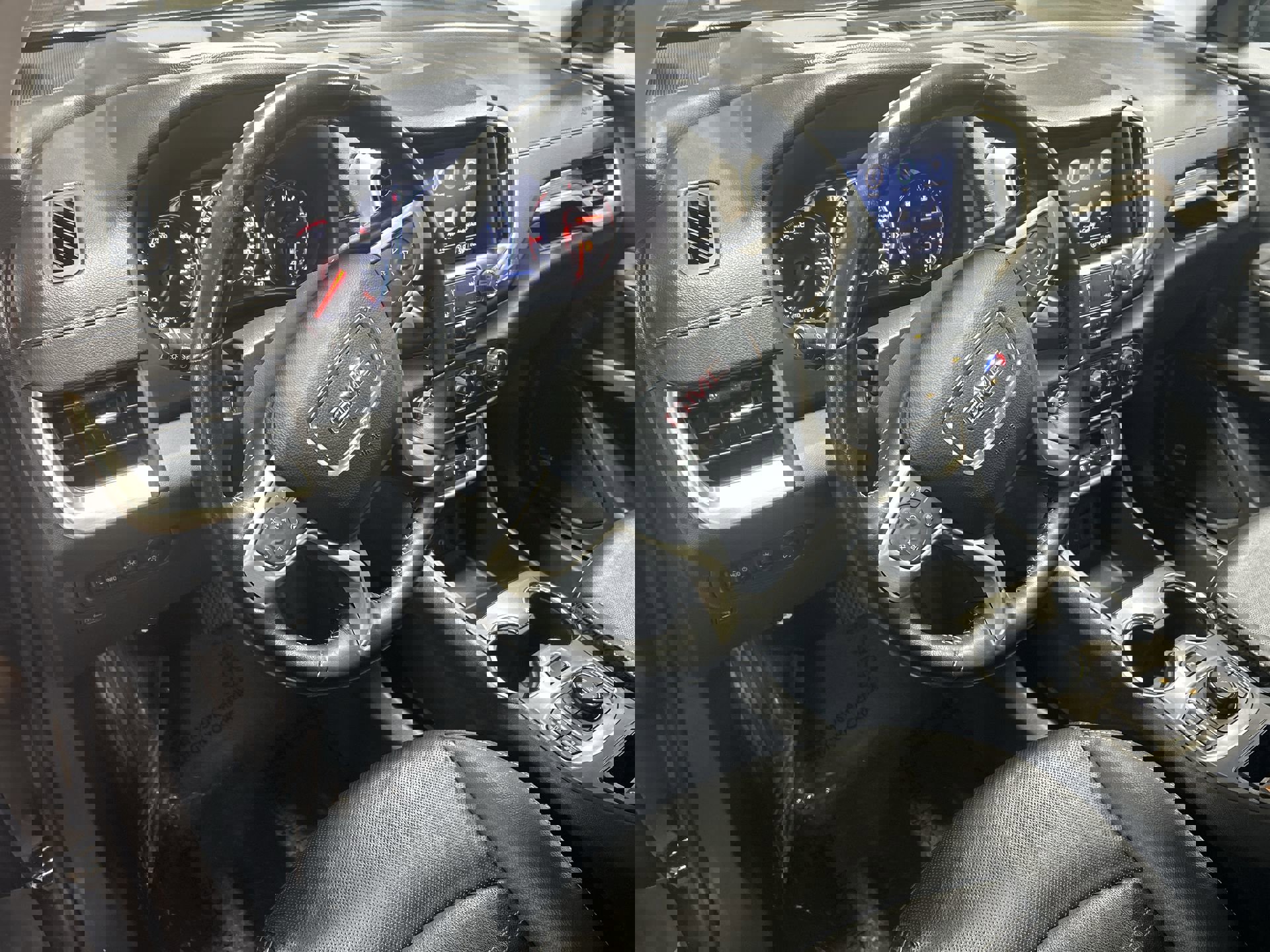 Certified 2022 GMC Terrain Denali w/ LPO, Floor Liner Package image 11