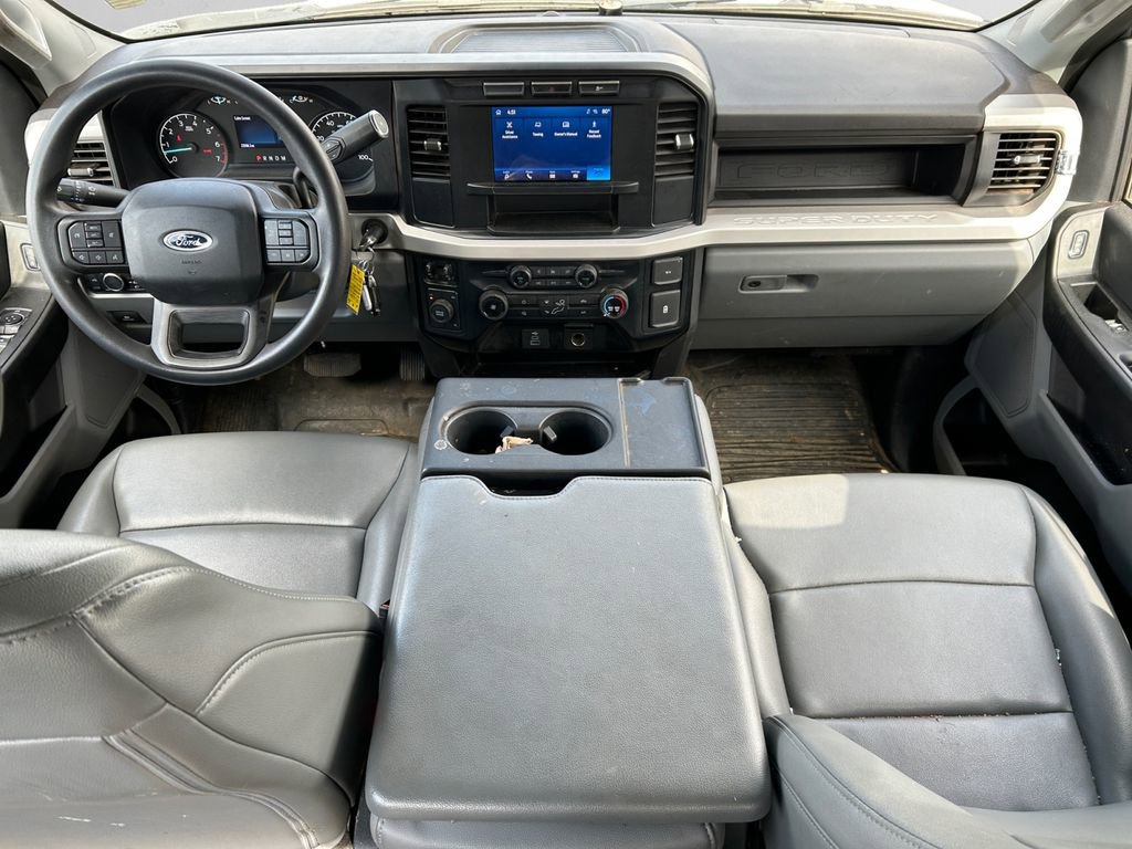Used 2024 Ford F250 XL AWD/4WD image 11