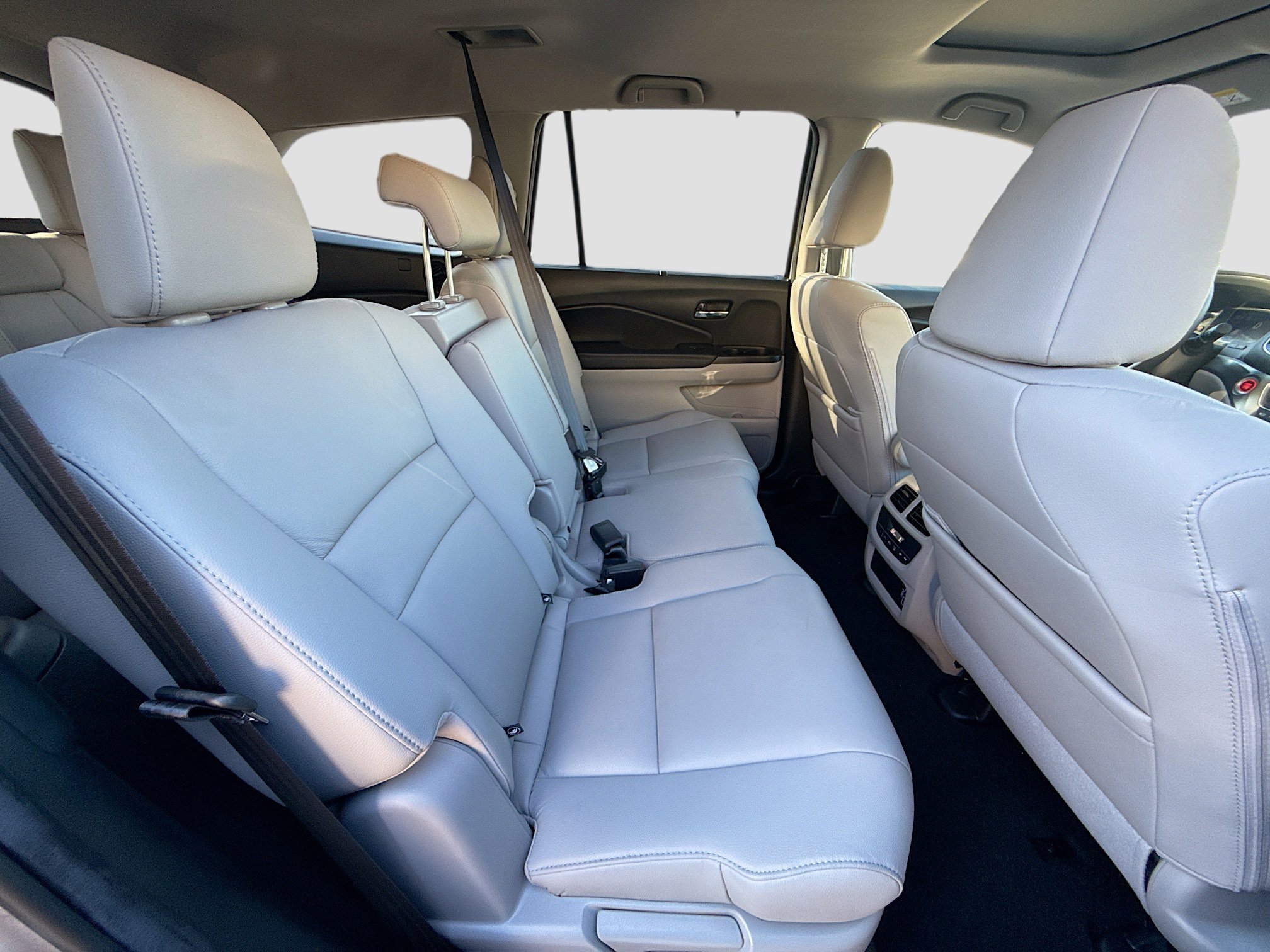 Used 2022 Honda Pilot Special Edition image 30