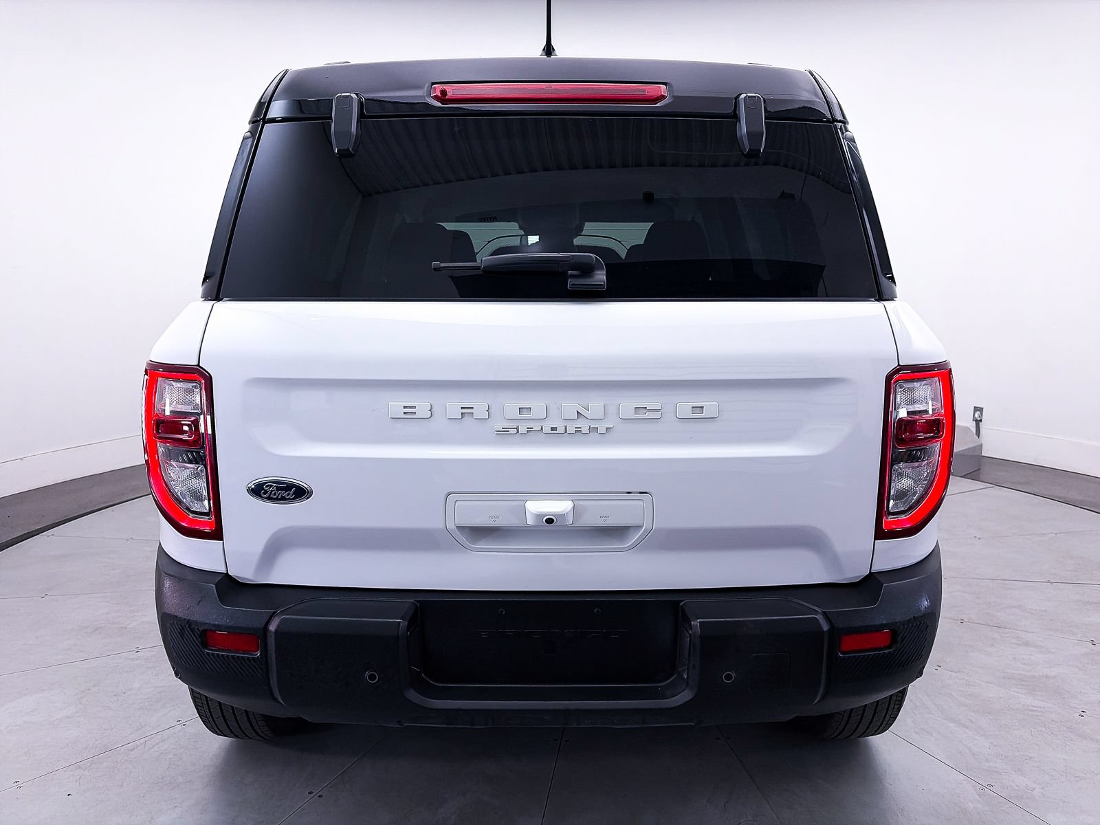 Used 2025 Ford Bronco Sport Outer Banks w/ Outer Banks Tech Package+ AWD/4WD image 14