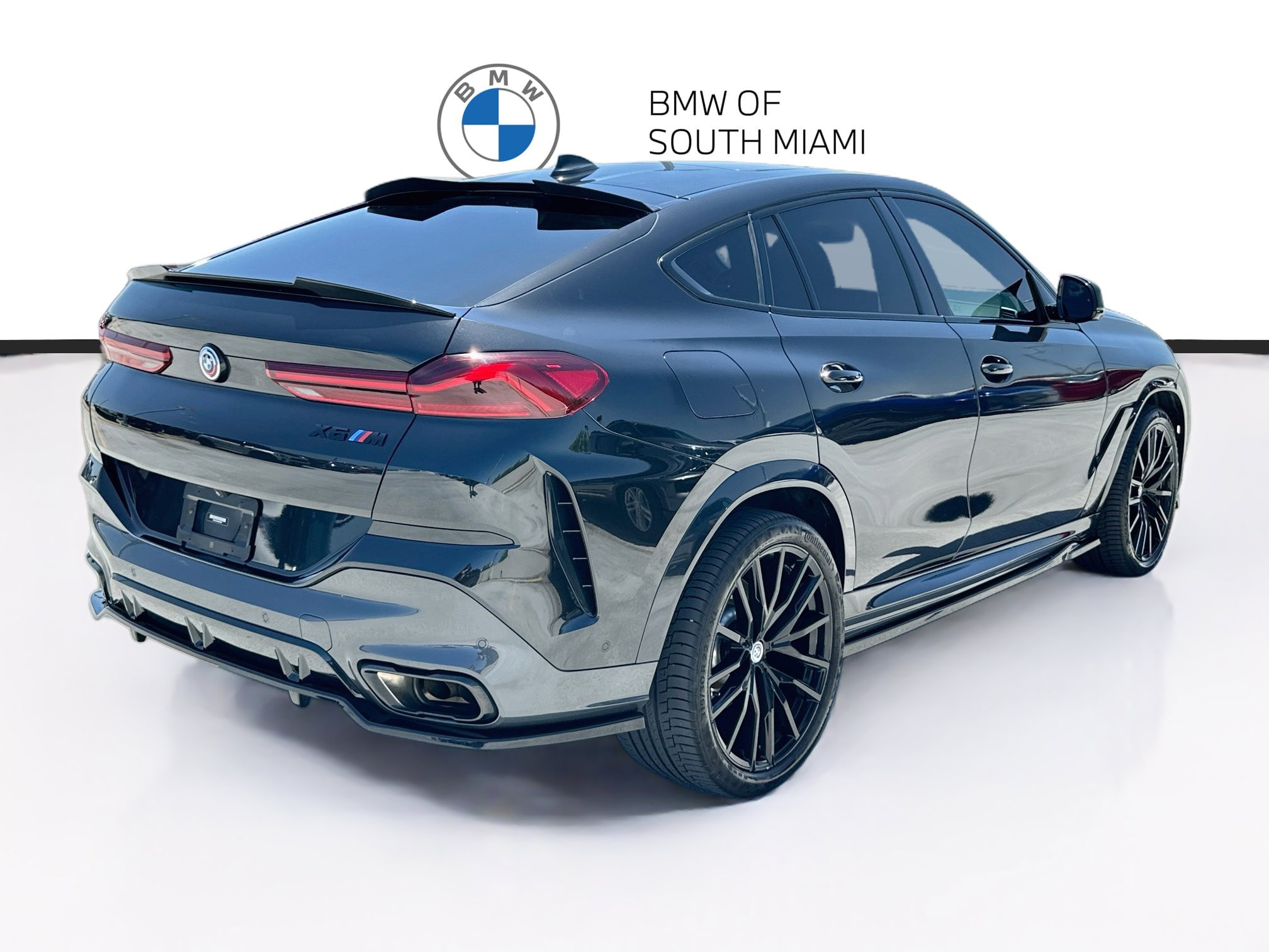 Used 2023 BMW X6 M50i w/ Executive Package AWD/4WD image 7
