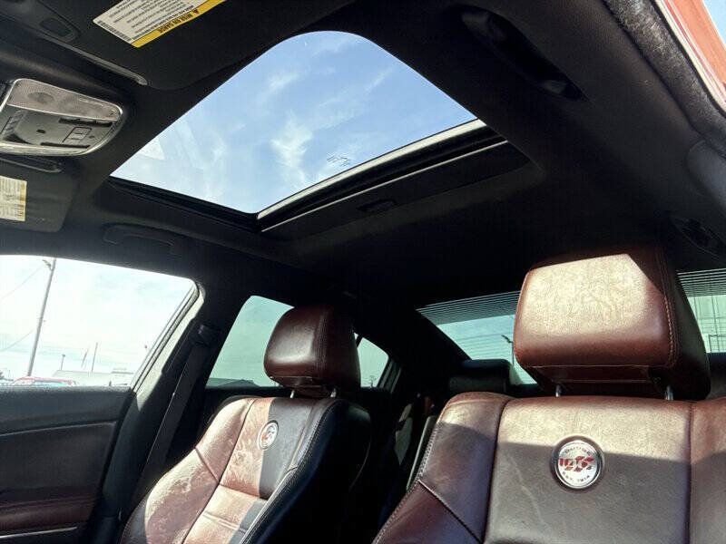 Used 2014 Dodge Charger SXT RWD image 35