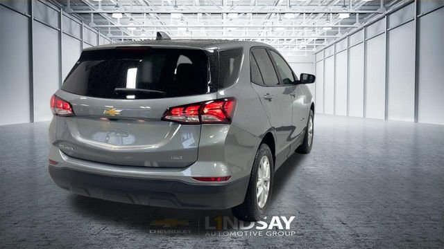 Used 2023 Chevrolet Equinox LS w/ LS Convenience Package image 7