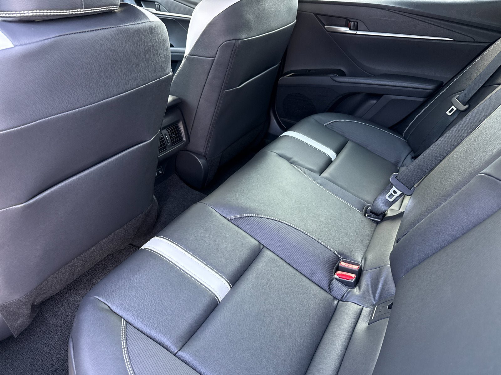 New 2026 Toyota Camry SE w/ Convenience Package FWD image 40