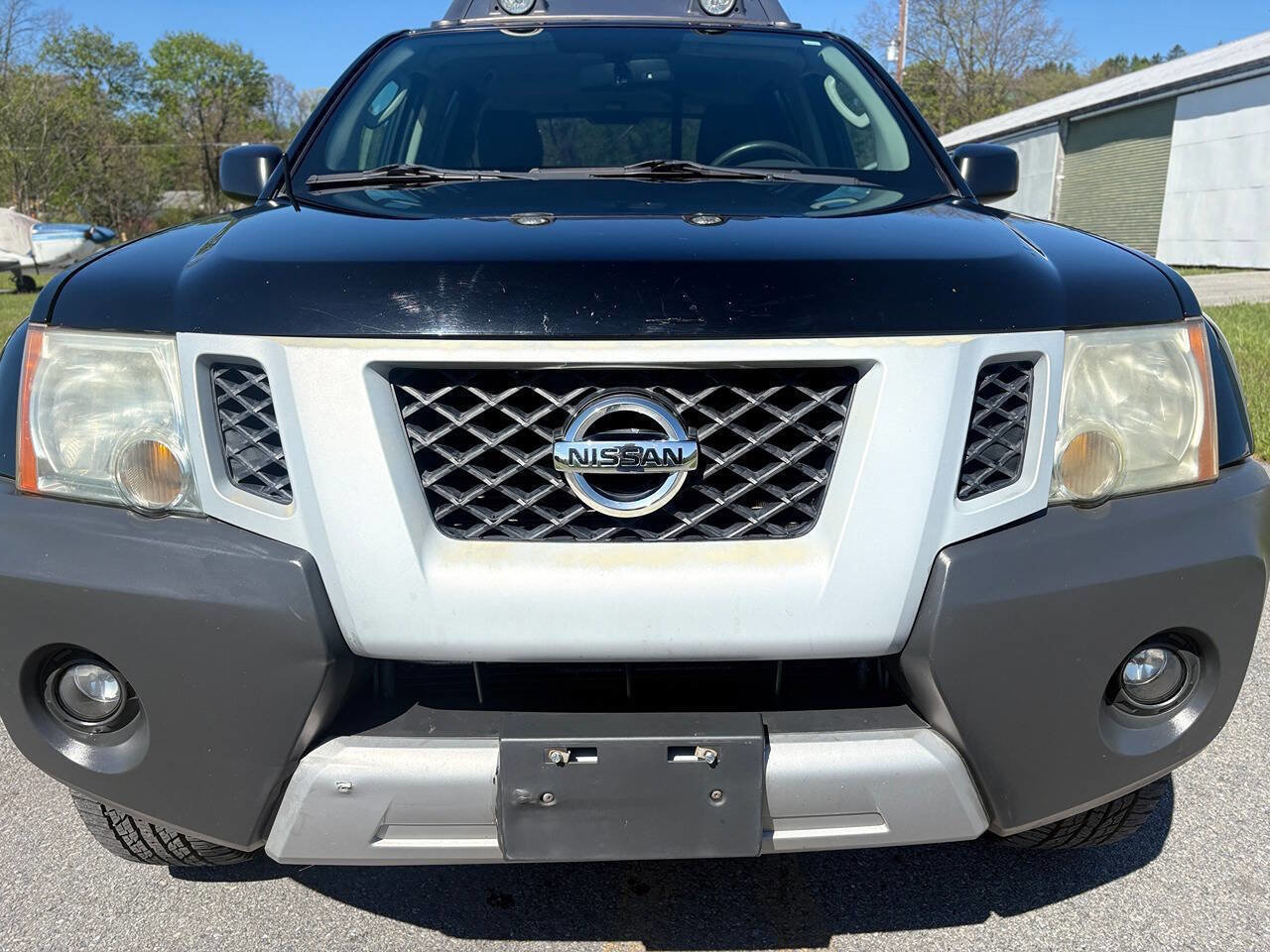 Used 2012 Nissan Xterra PRO-4X AWD/4WD image 2
