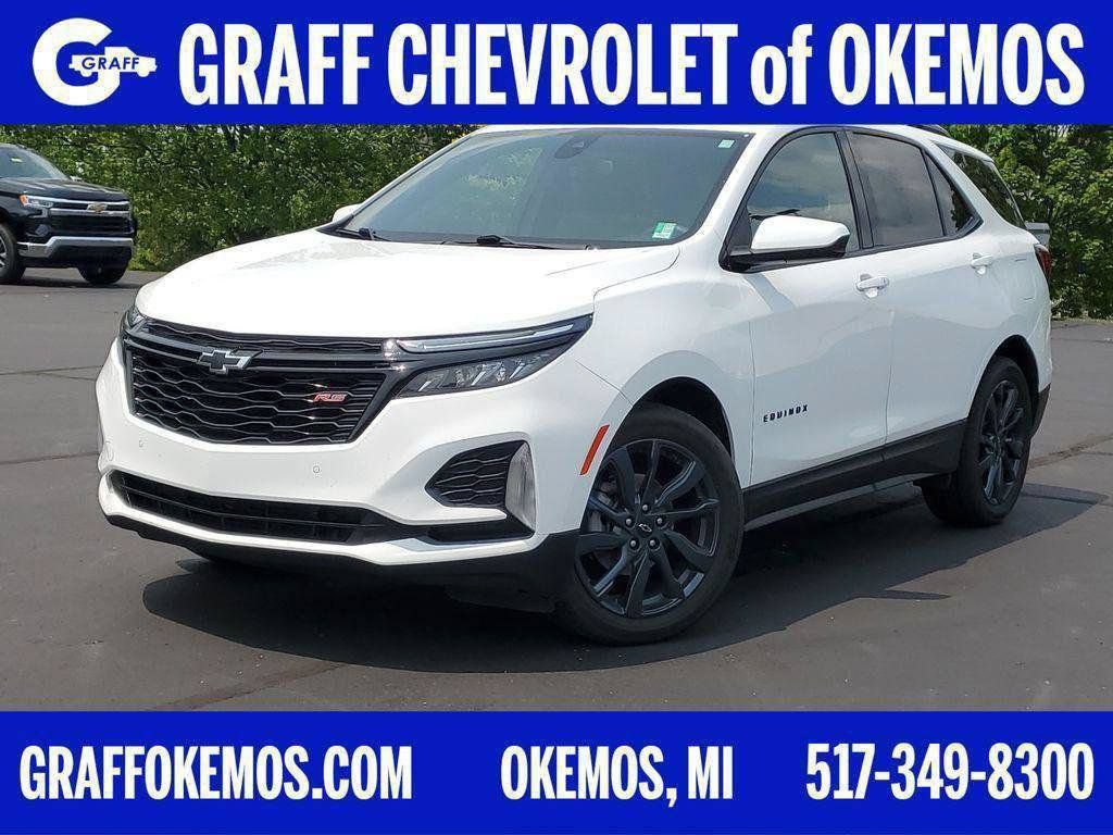 Used 2022 Chevrolet Equinox RS FWD image 1