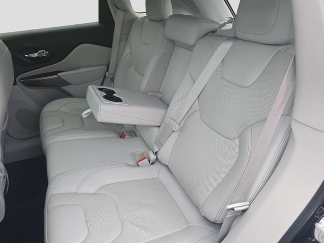 Used 2022 Jeep Cherokee Limited AWD/4WD image 14
