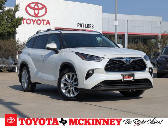 Used 2022 Toyota Highlander Limited