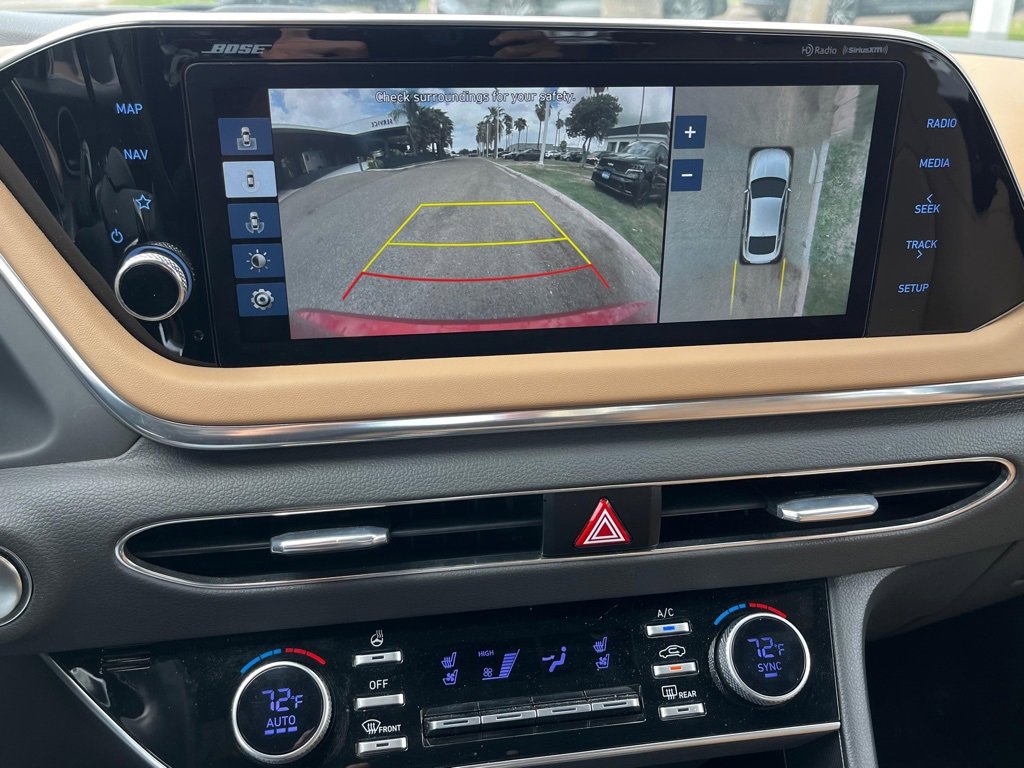Used 2021 Hyundai Sonata Limited w/ Preferred Accessory Package image 13