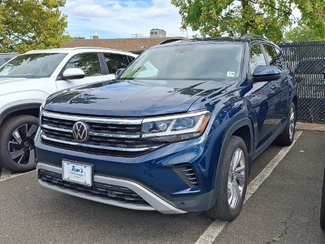 Used 2023 Volkswagen Atlas SE AWD/4WD image 3