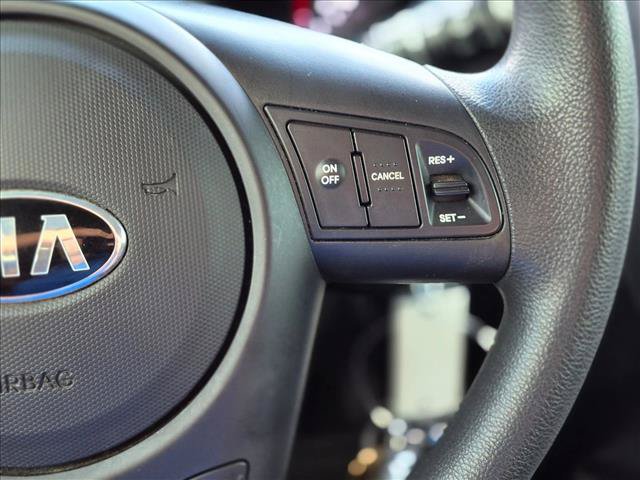 Used 2013 Kia Soul FWD image 14