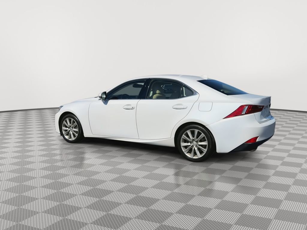 Used 2016 Lexus IS 200t image 6