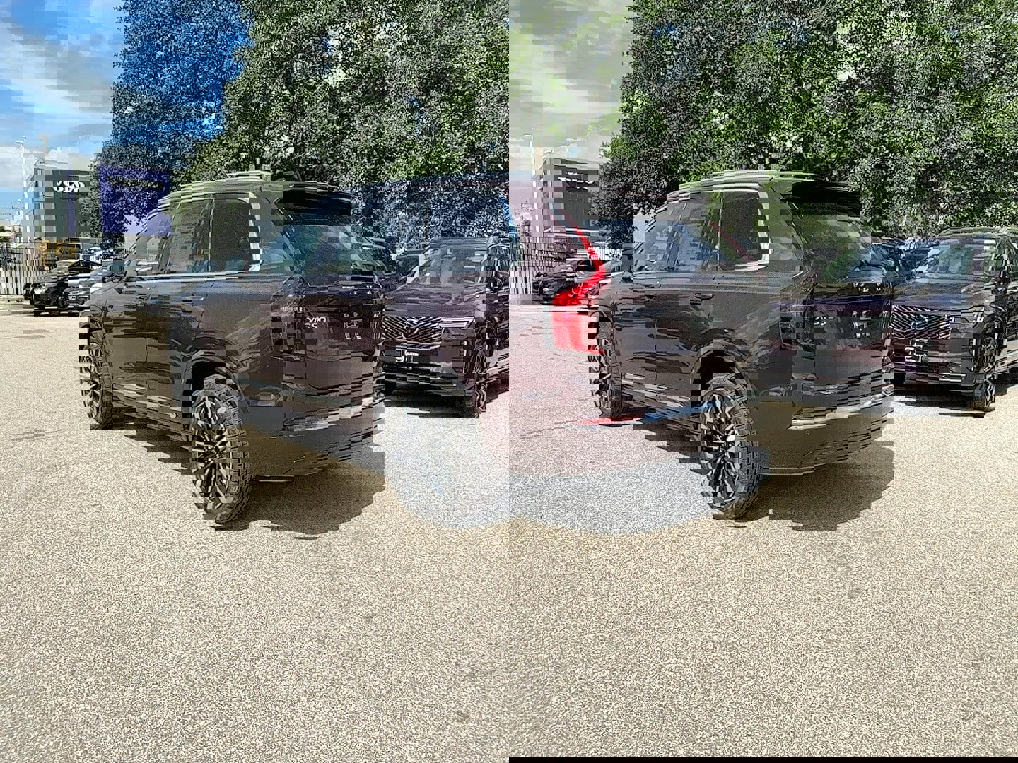 New 2026 Volvo XC90 B5 Core image 4