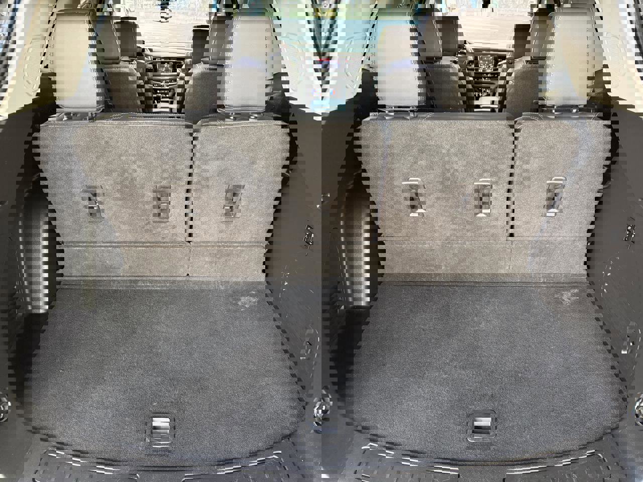 Used 2021 Buick Enclave Avenir w/ Avenir Technology Package image 47