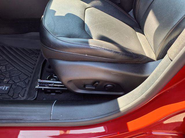 Certified 2023 Jeep Compass Limited image 15