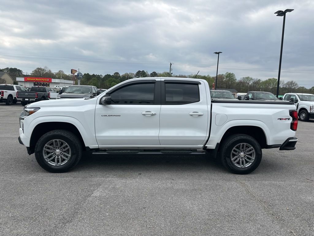 Used 2024 Chevrolet Colorado LT w/ LT Convenience Package III image 5