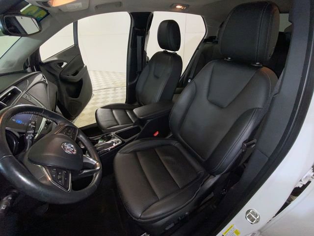 Used 2023 Buick Encore GX Essence w/ Experience Buick Package FWD image 14