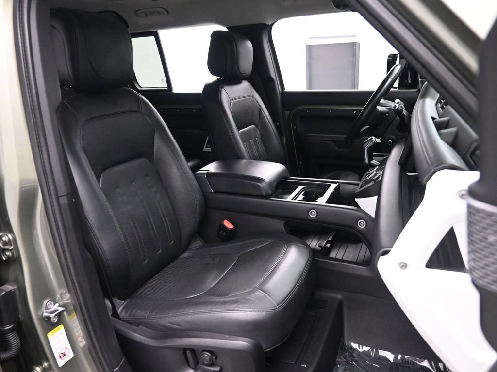 Used 2020 Land Rover Defender 110 HSE AWD/4WD image 21