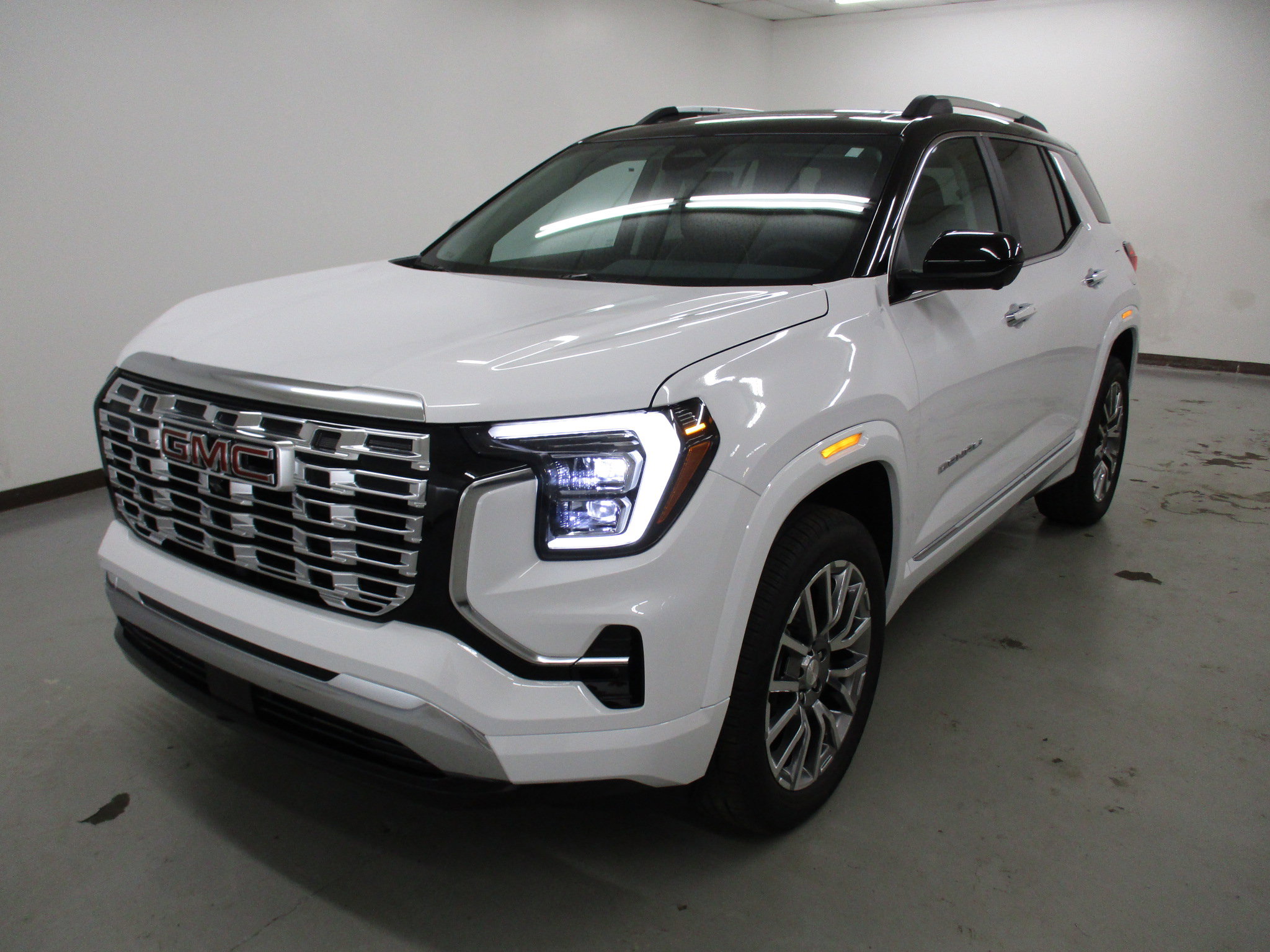 New 2026 GMC Terrain Denali image 1