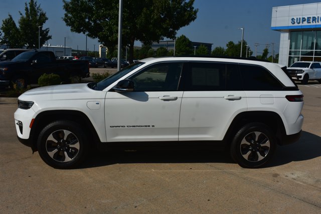 Used 2024 Jeep Grand Cherokee Limited 4xe AWD/4WD image 9