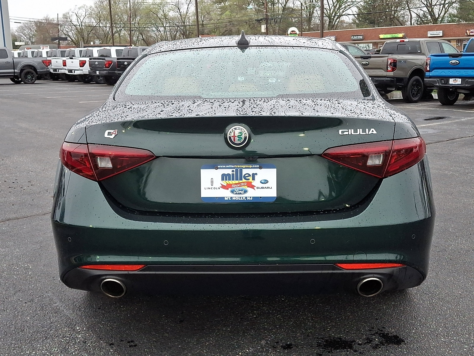 Used 2020 Alfa Romeo Giulia Ti w/ Active Blind Spot Package image 5