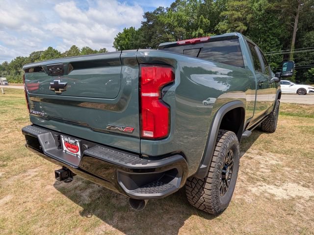 New 2026 Chevrolet Silverado 2500 ZR2 AWD/4WD image 2