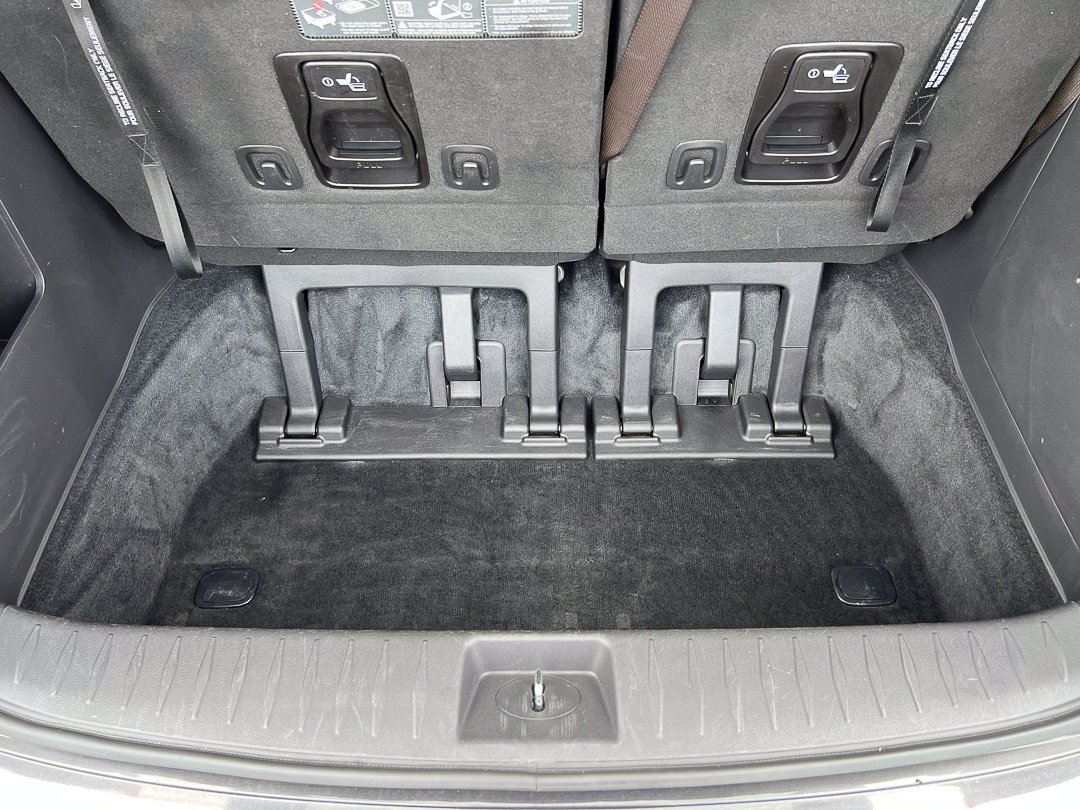 Used 2024 Kia Carnival EX FWD image 10