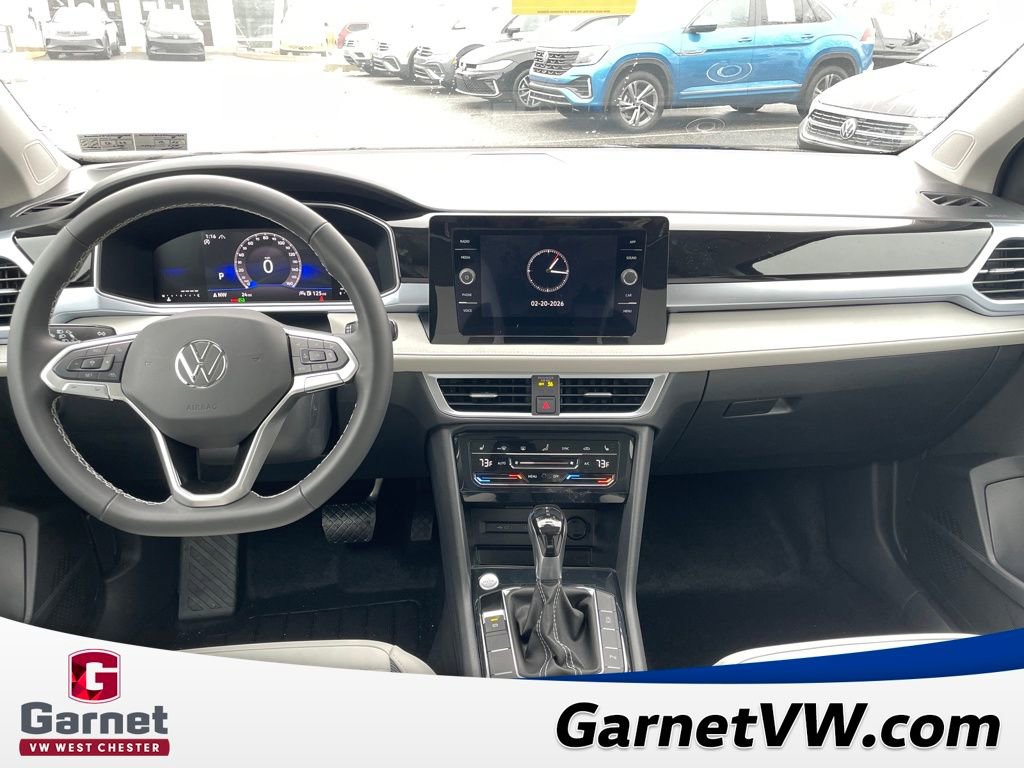 New 2026 Volkswagen Taos SE image 12