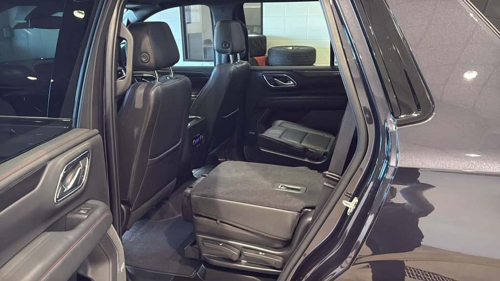 Used 2022 Chevrolet Tahoe RST w/ Luxury Package image 21
