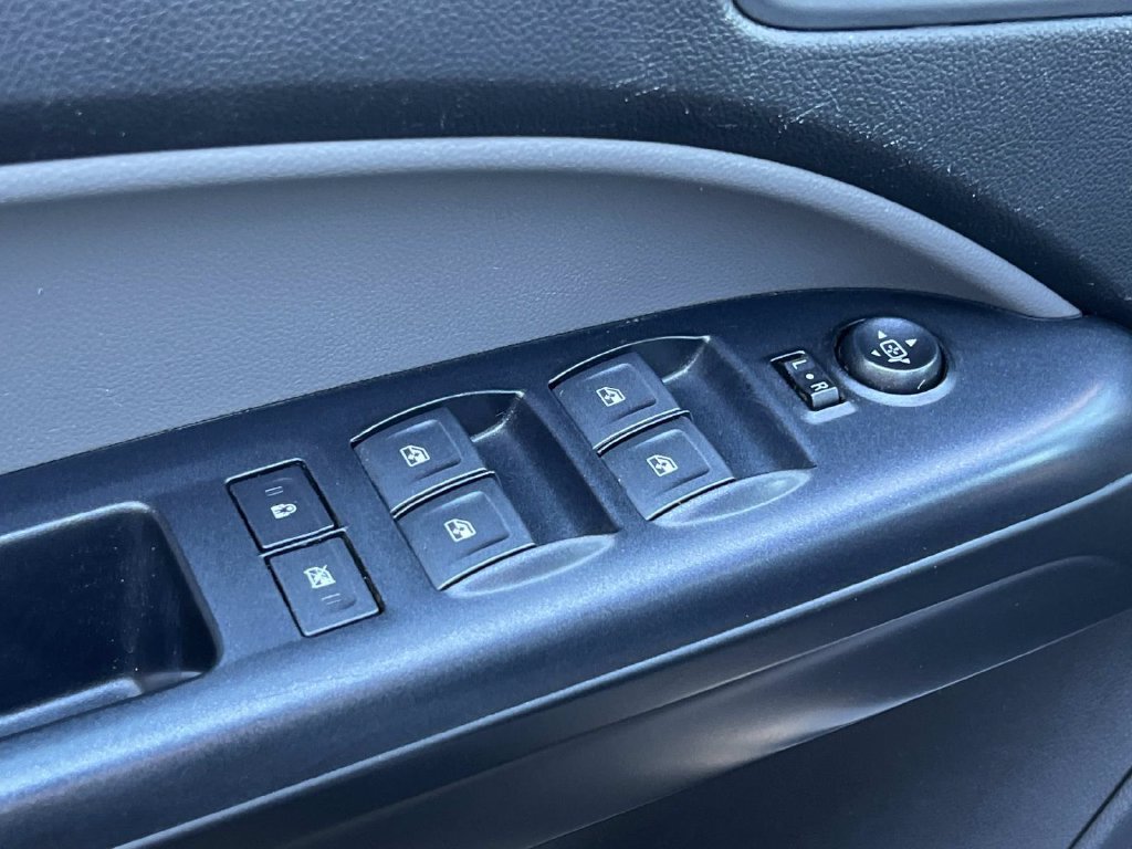 Used 2019 Chevrolet Colorado W/T w/ Custom Special Edition AWD/4WD image 14