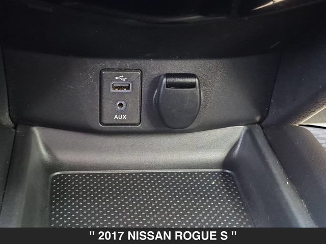 Used 2017 Nissan Rogue S AWD/4WD image 25