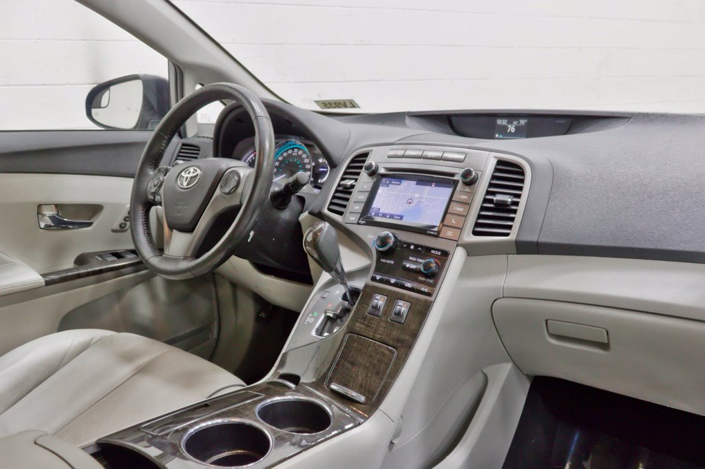 Used 2015 Toyota Venza XLE AWD/4WD image 36