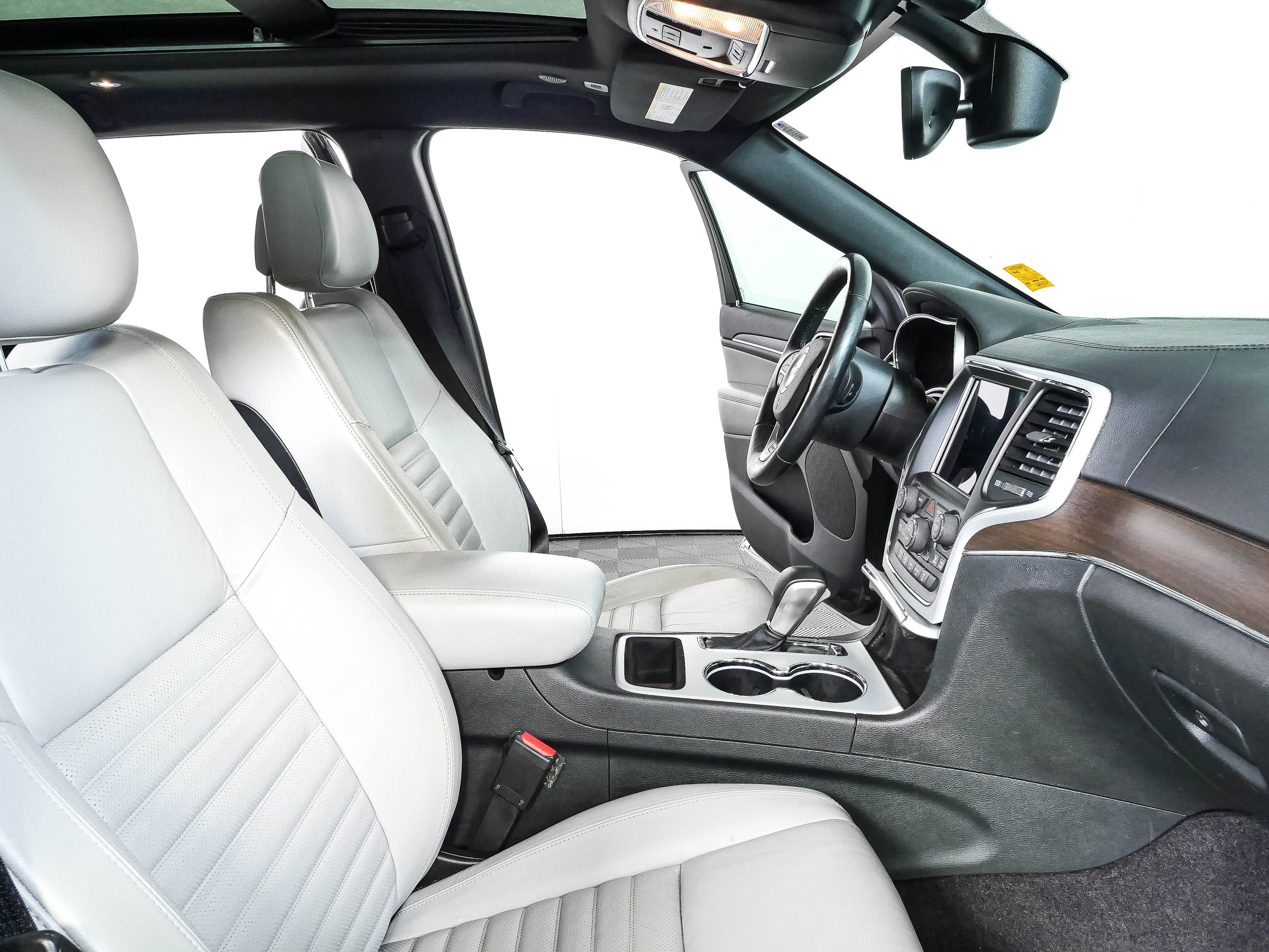Used 2018 Jeep Grand Cherokee Limited RWD image 23