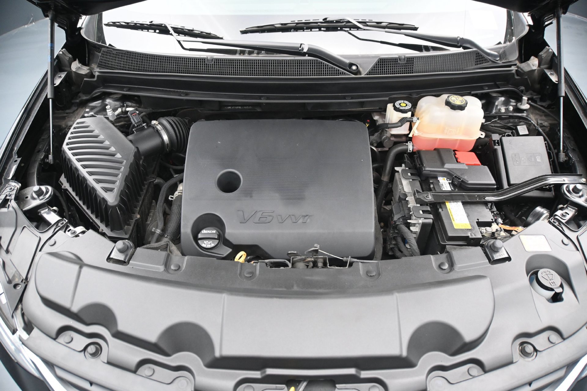 Used 2021 Chevrolet Traverse LS AWD/4WD image 26