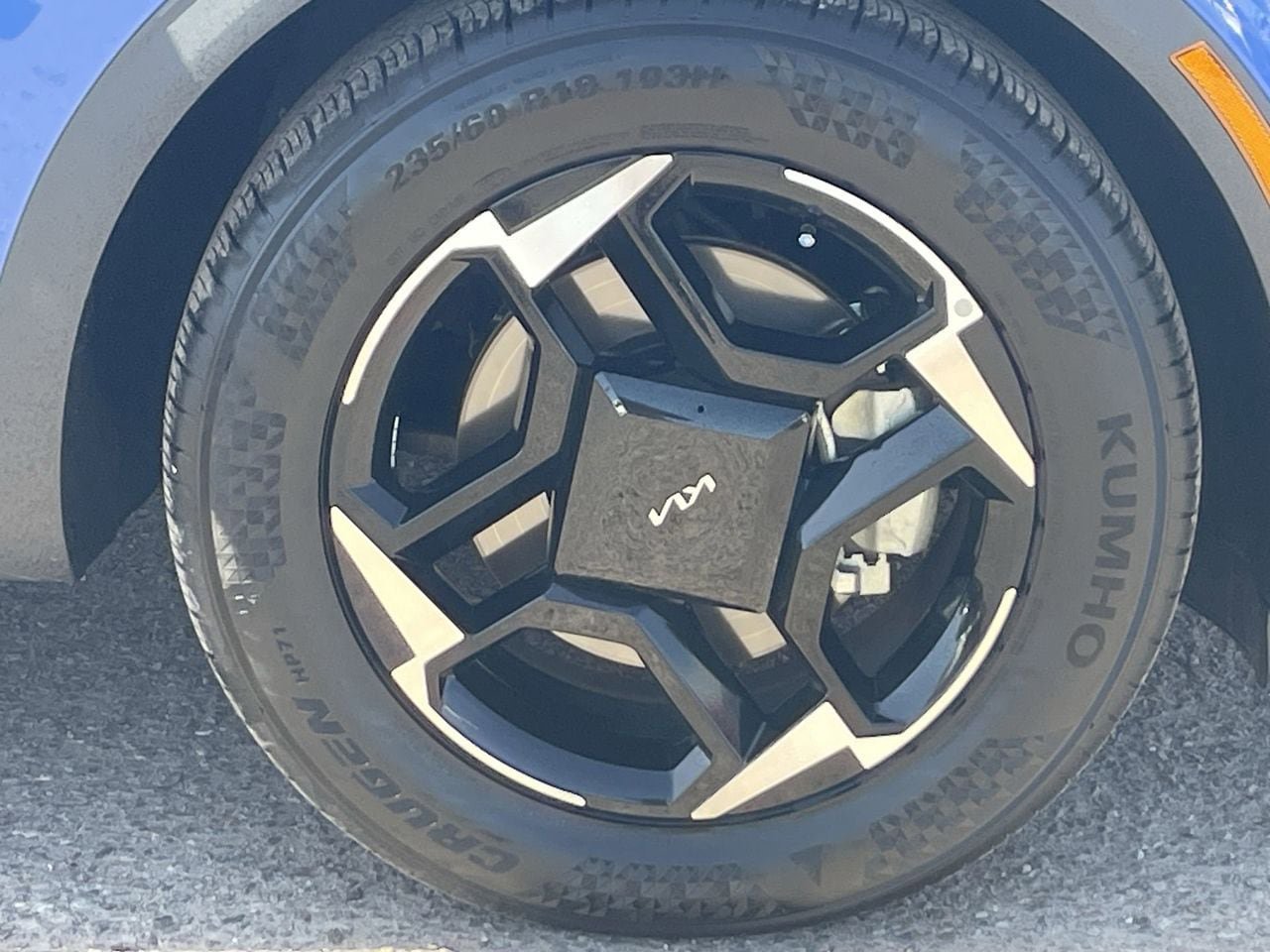 Certified 2026 Kia Sportage EX FWD image 9