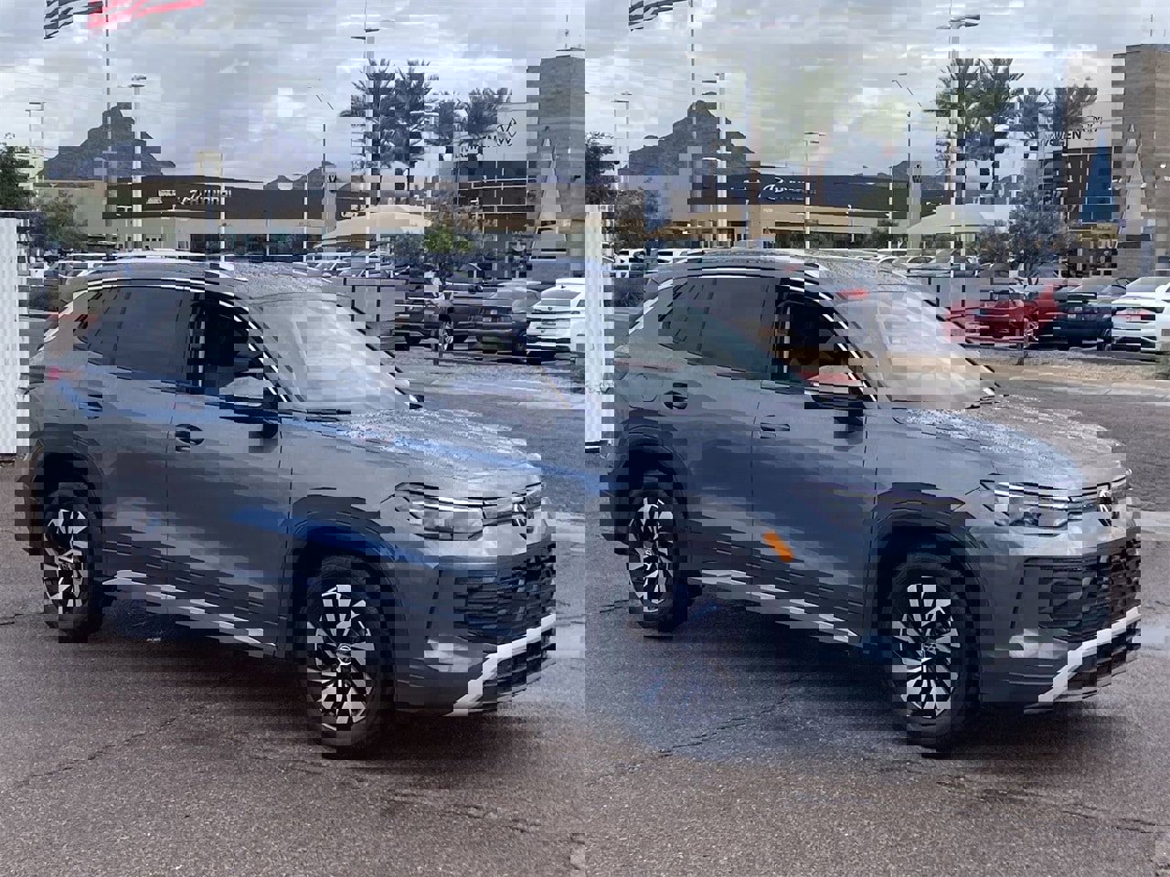 New 2026 Volkswagen Tiguan S image 2