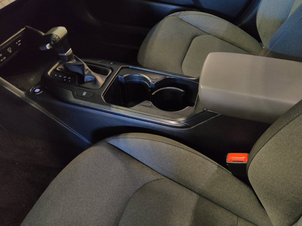 Used 2025 Kia K4 FWD image 26