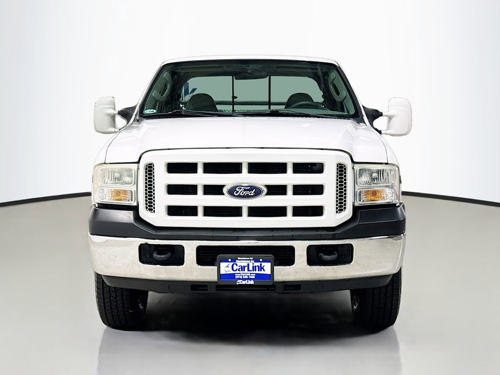 Used 2005 Ford F250 XL image 2