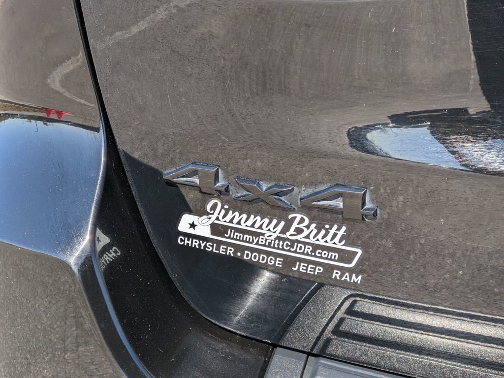 Used 2021 Jeep Grand Cherokee Laredo X image 21