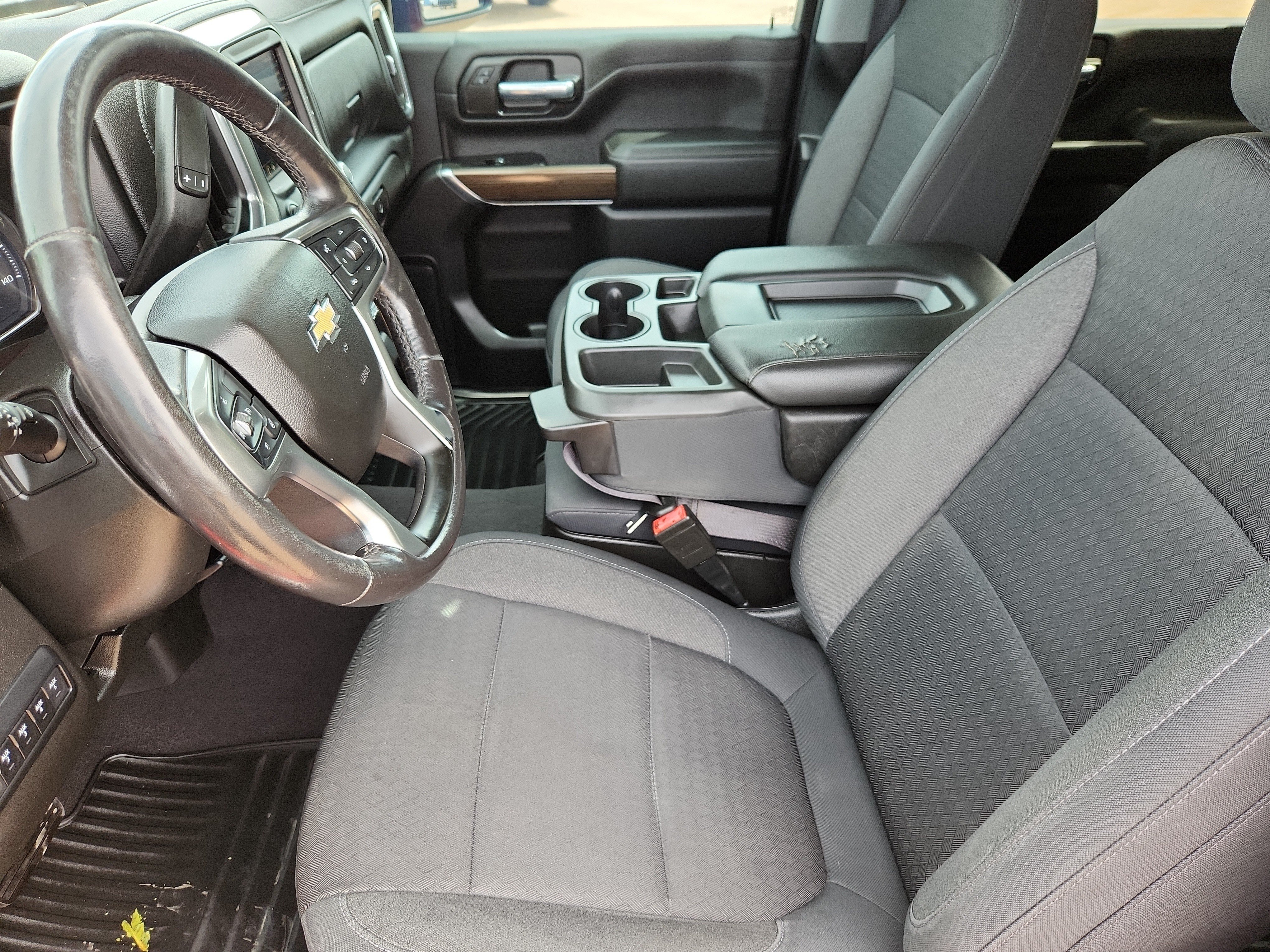 Used 2020 Chevrolet Silverado 2500 LT w/ All Star Edition AWD/4WD image 8