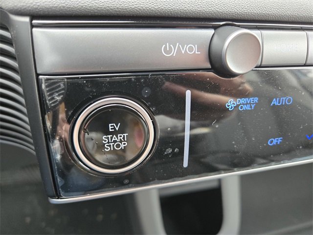 New 2026 Hyundai Ioniq 5 SEL image 16