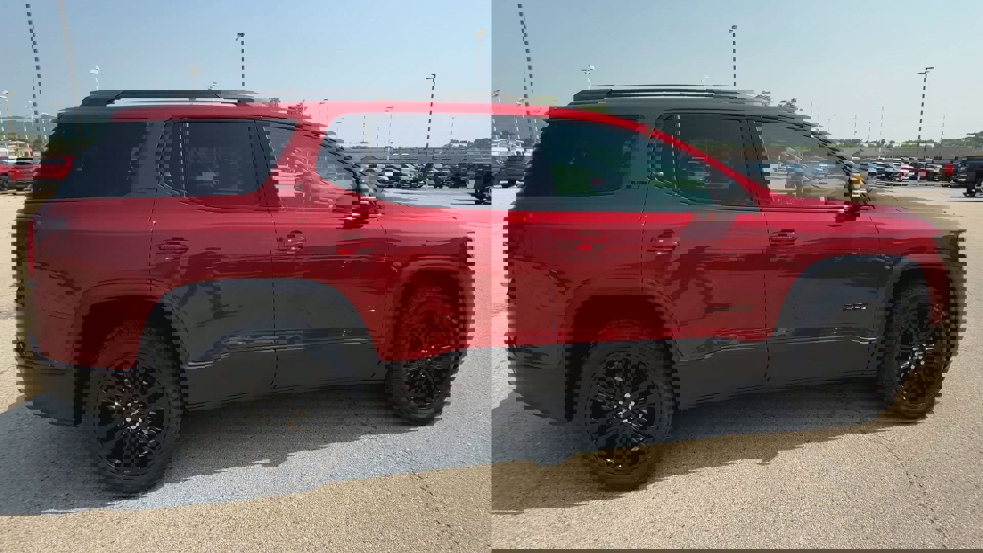 Used 2023 GMC Acadia SLE w/ Driver Convenience Package image 9