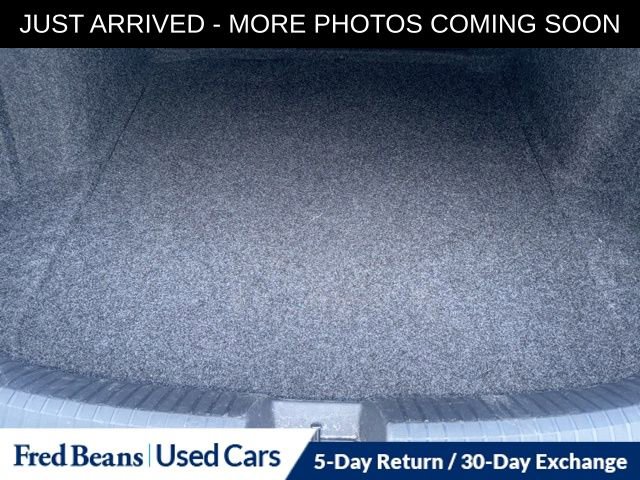 Used 2025 Volkswagen Jetta Sport image 13