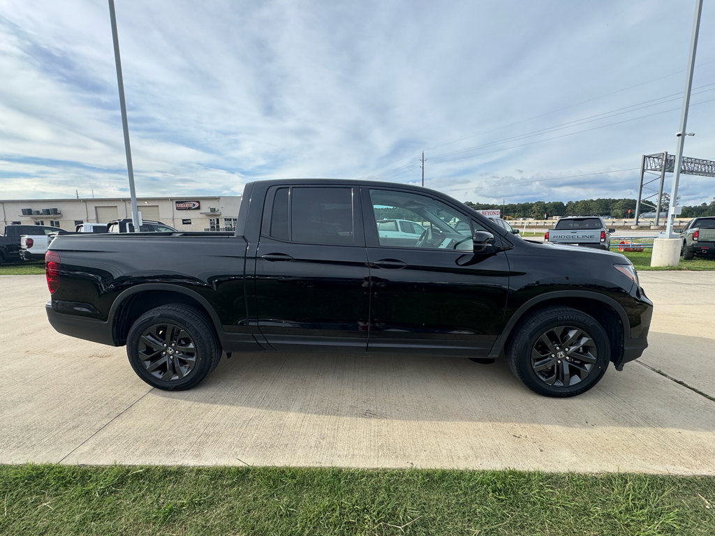 Certified 2025 Honda Ridgeline Sport image 9